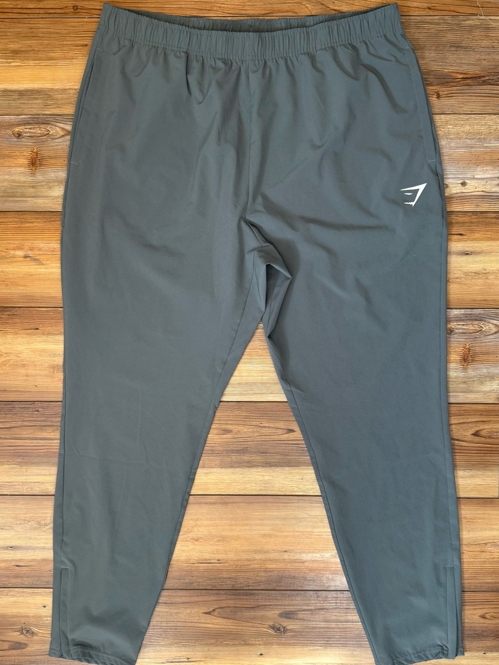 Gymshark Mens XXL Gray Athletic Joggers Track Pants Stretch Activewear